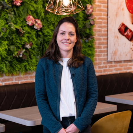 Miniature Julie Franchise BCHEF