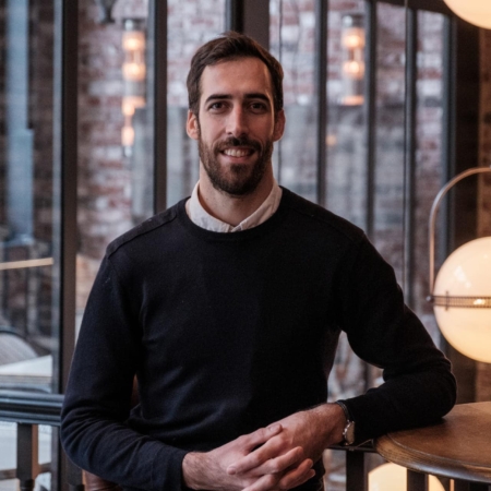 Miniature Gauthier Prevost Au Bureau