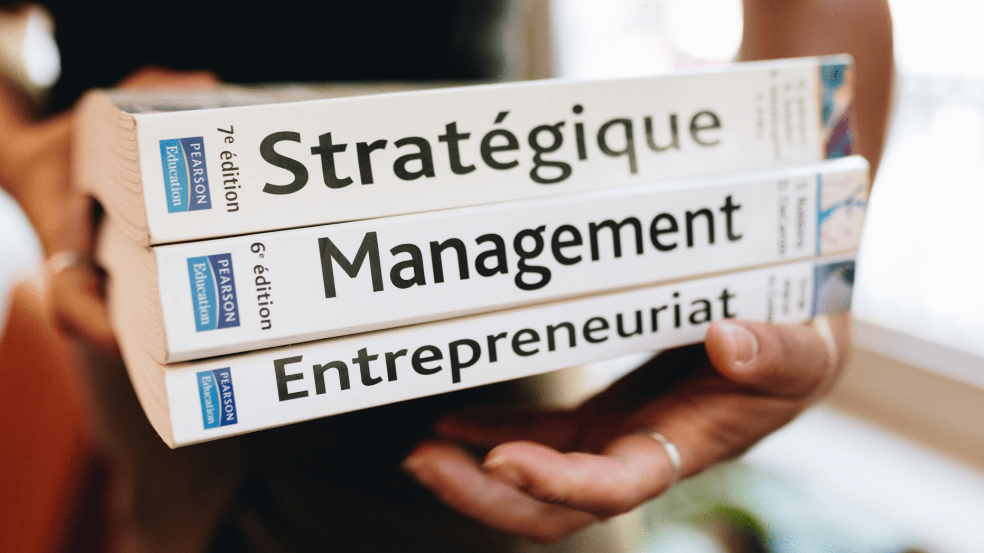 Photo de livres pour savoir comment devenir entrepreneur.