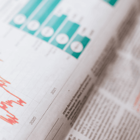 Journal illustrant les Banques prêtent encore mais sont regardantes