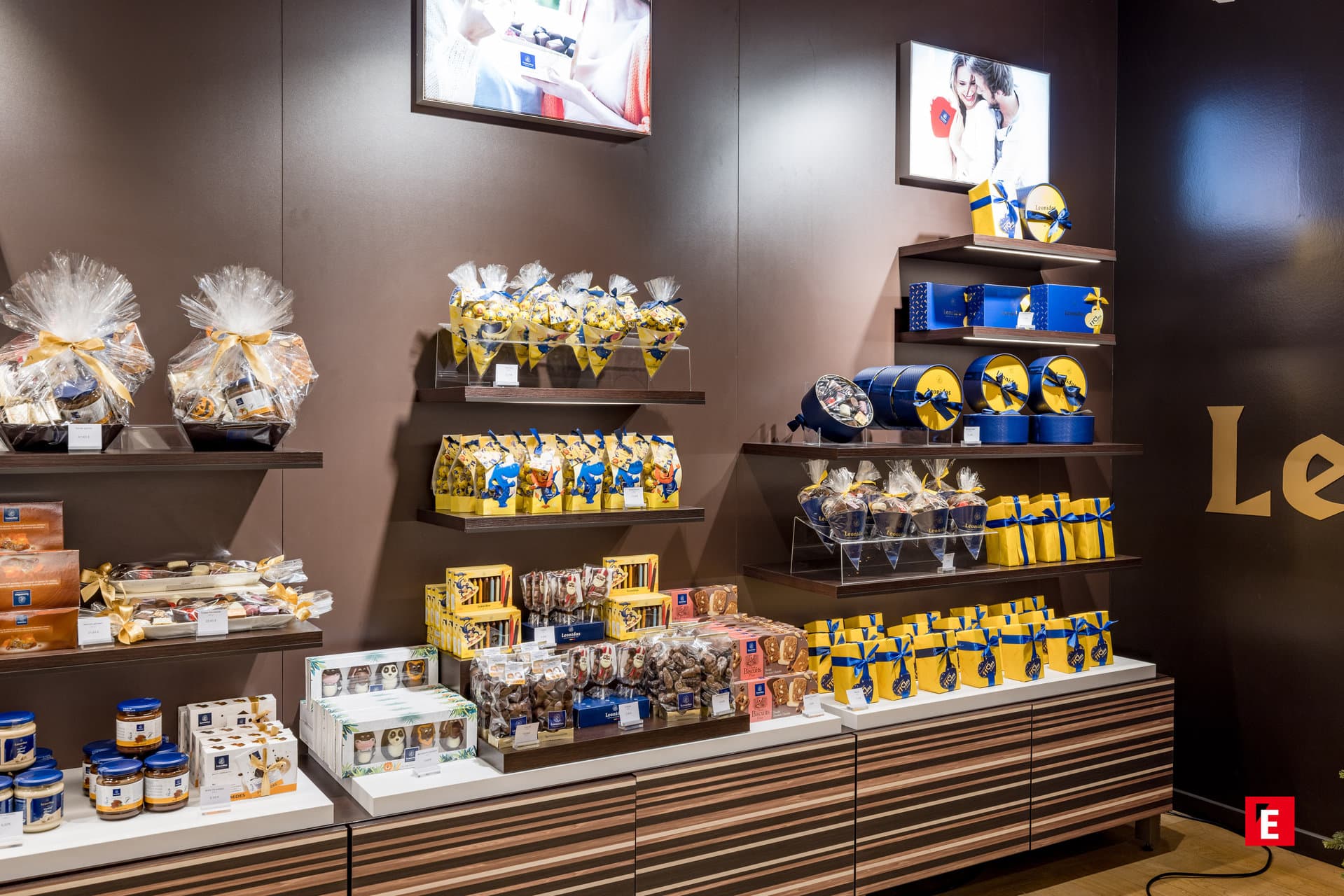 Franchise Leonidas 12