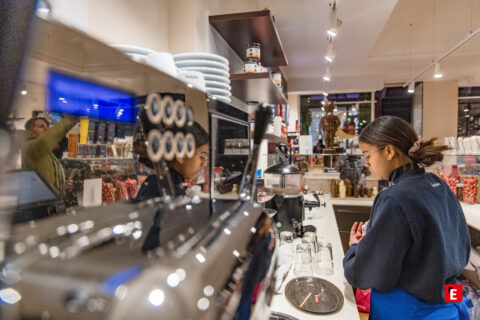 Franchise Leonidas 16