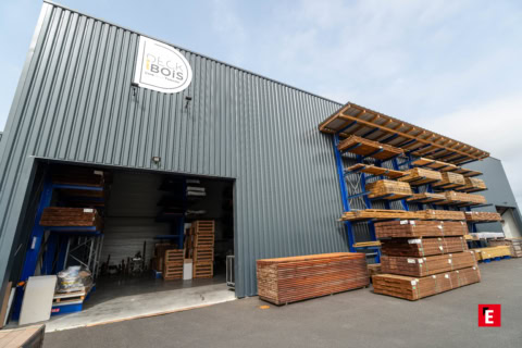 Franchise Deckibois 9