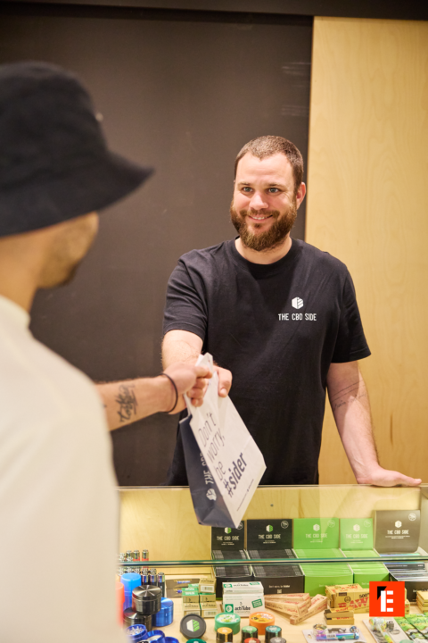 Franquicia THE CBD SIDE 16