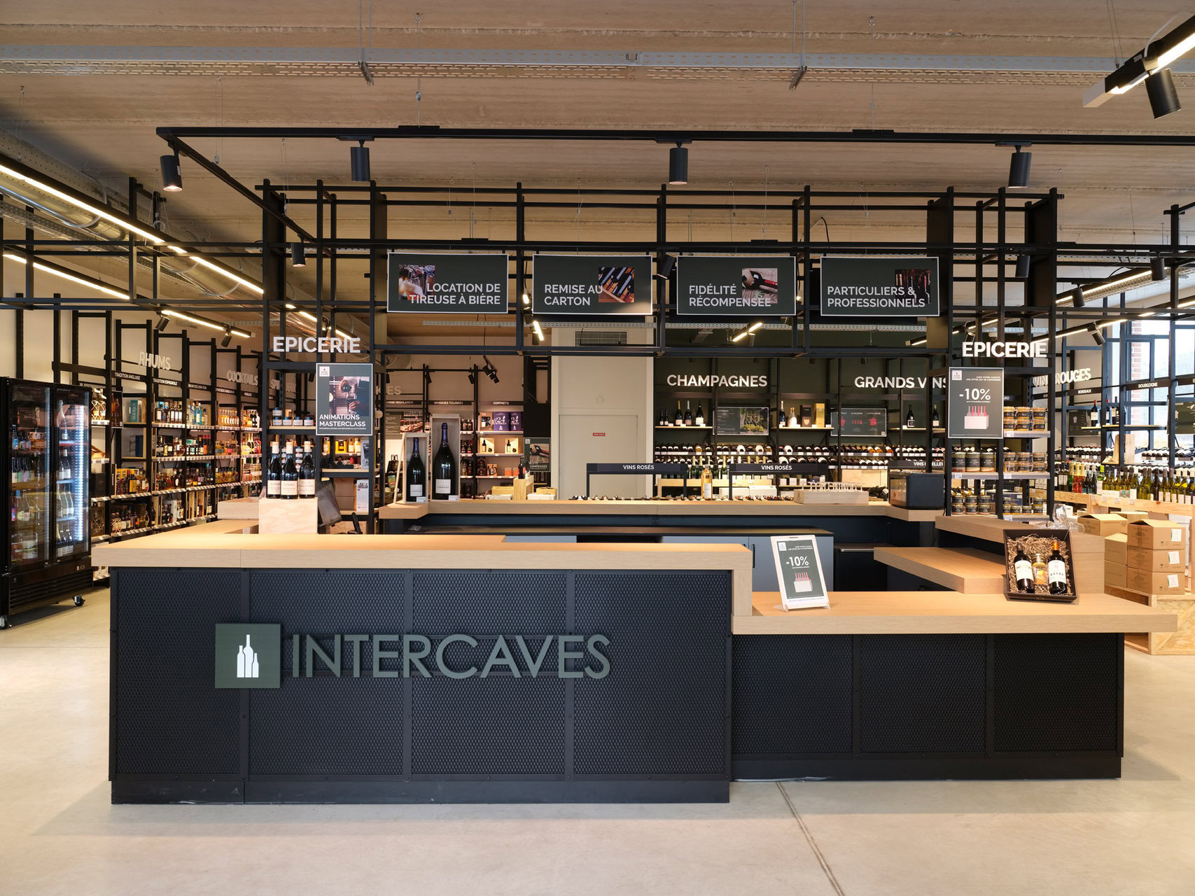 Ouvrez votre propre cave à vin avec Intercaves : la franchise de cavistes la plus accessible du marché