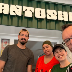 Santosha Damien Lesbos